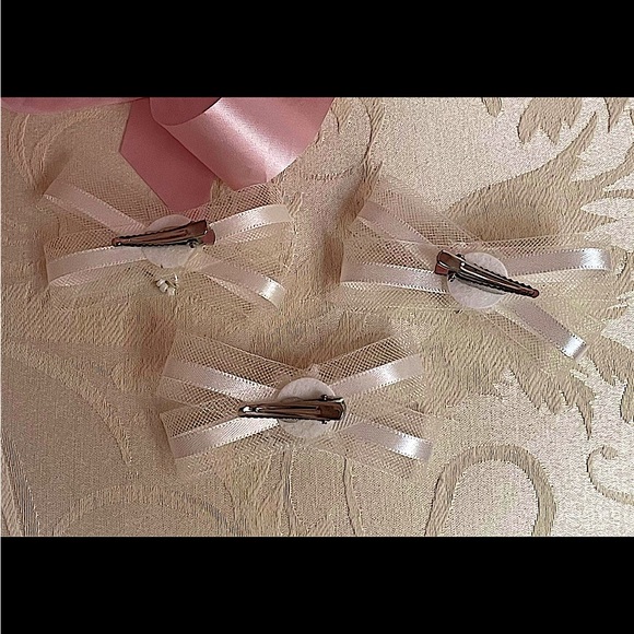 3~White Hair Clips Wedding Jewelry/HANDMADE - Picture 2 of 2